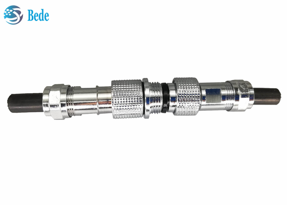 डॉकिंग स्टाइल Gx12 एविएशन कनेक्टर IP67 वाटरप्रूफ 2 ~ 7 पिन 3A 200V