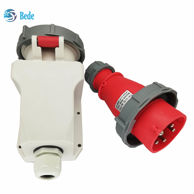 3P+N+E औद्योगिक प्लग और सॉकेट IP67 AC220-415V 16 और 32 एम्प वॉल माउंटिंग प्रकार
